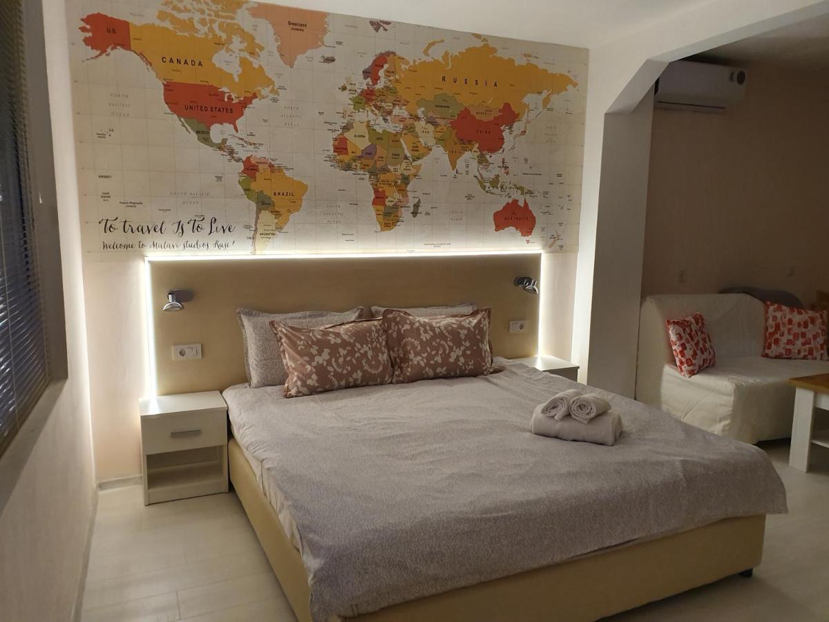 Malavi Top Center Deluxe Studio Ruse! Comfort&Clean! Dış mekan fotoğraf